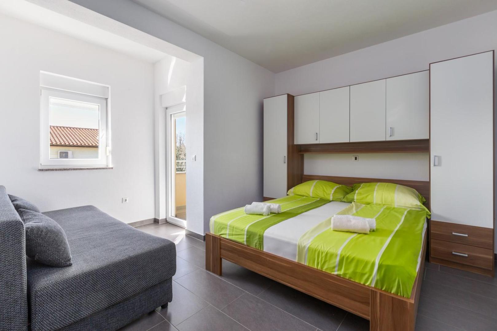 Villa Vita Apartments & Studios With Common Pool Valbandon Exteriér fotografie